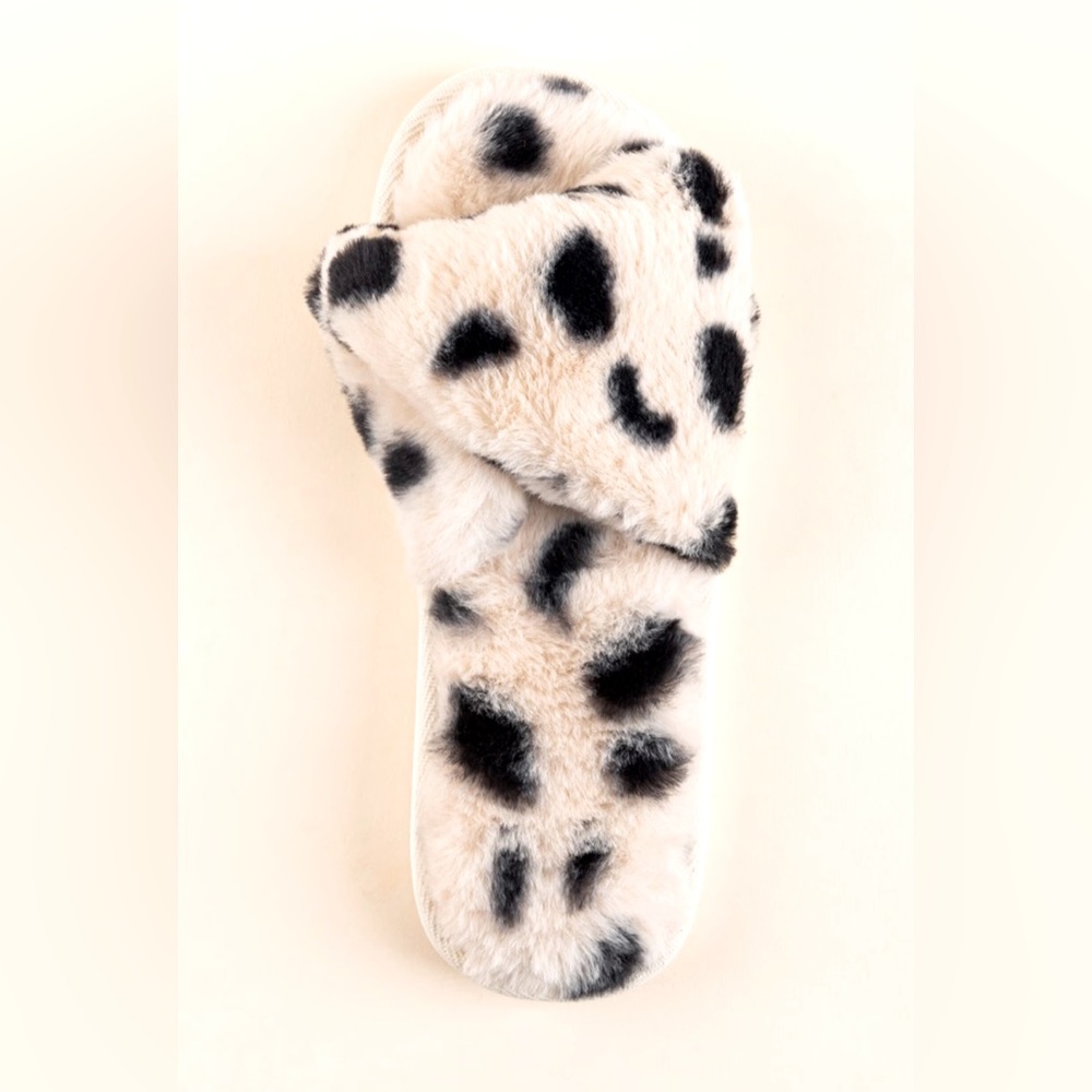 Twist Band Faux Fur Slippers NWT